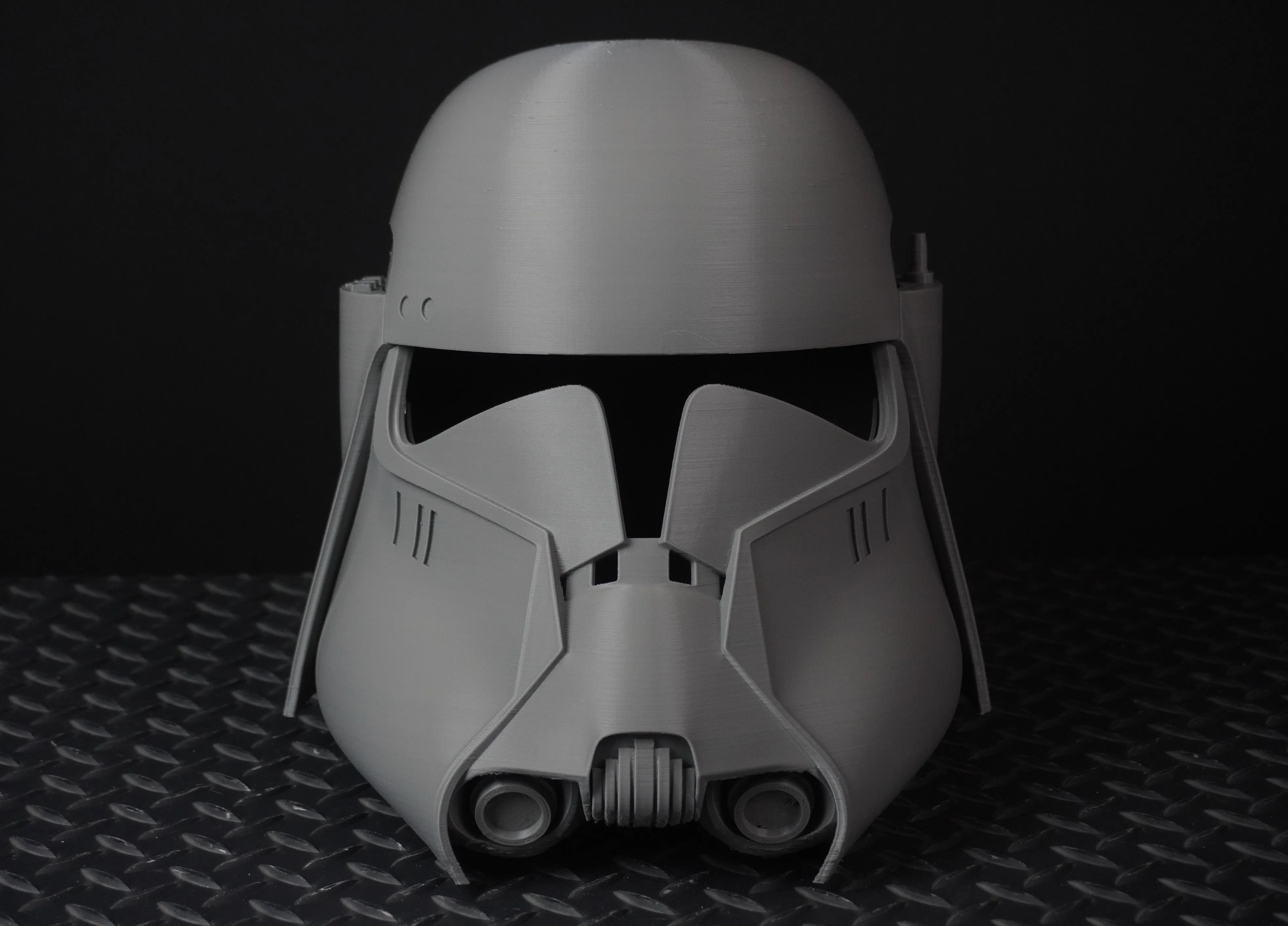 Commander Bacara Clone Trooper Helmet - DIY