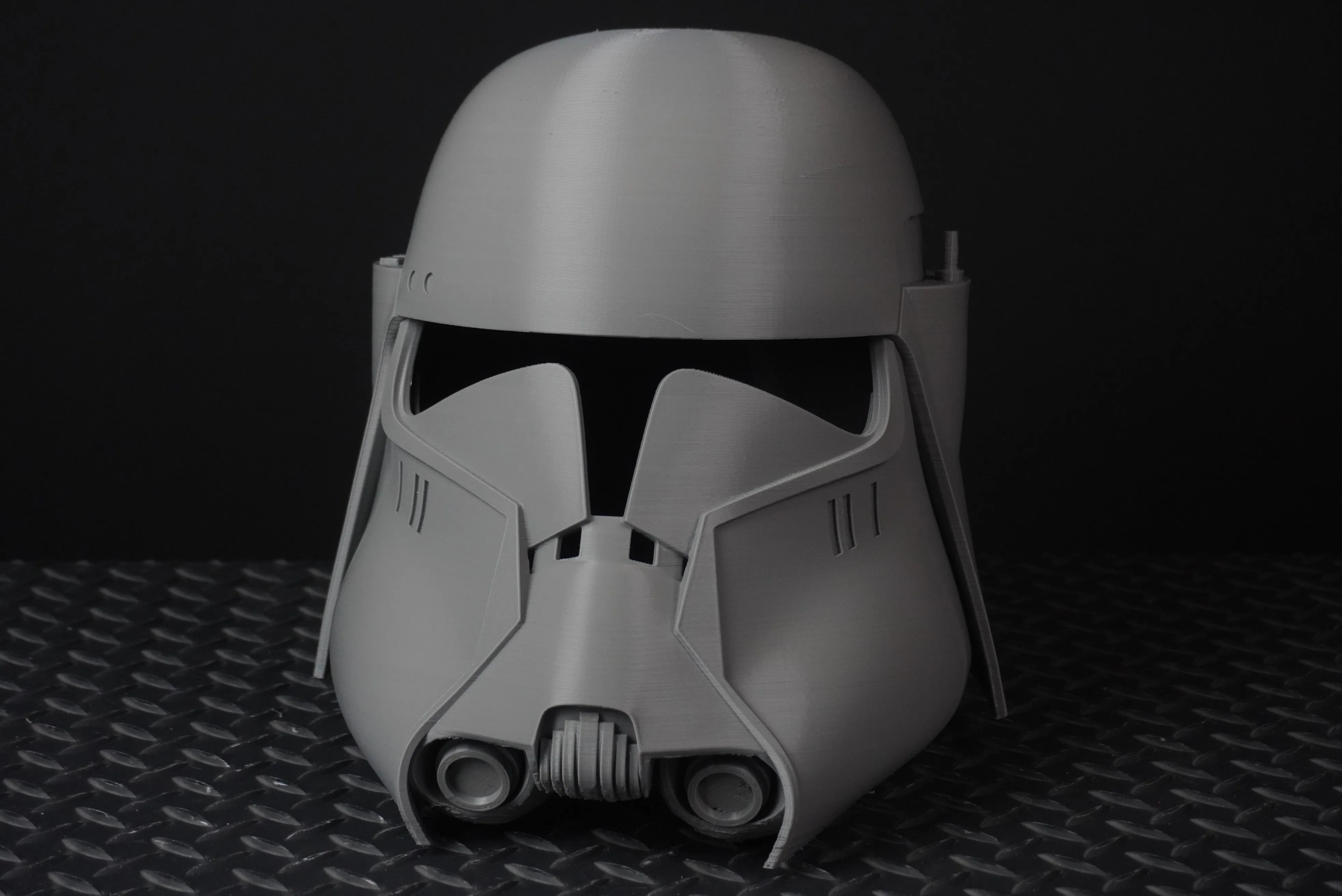 Commander Bacara Clone Trooper Helmet - DIY