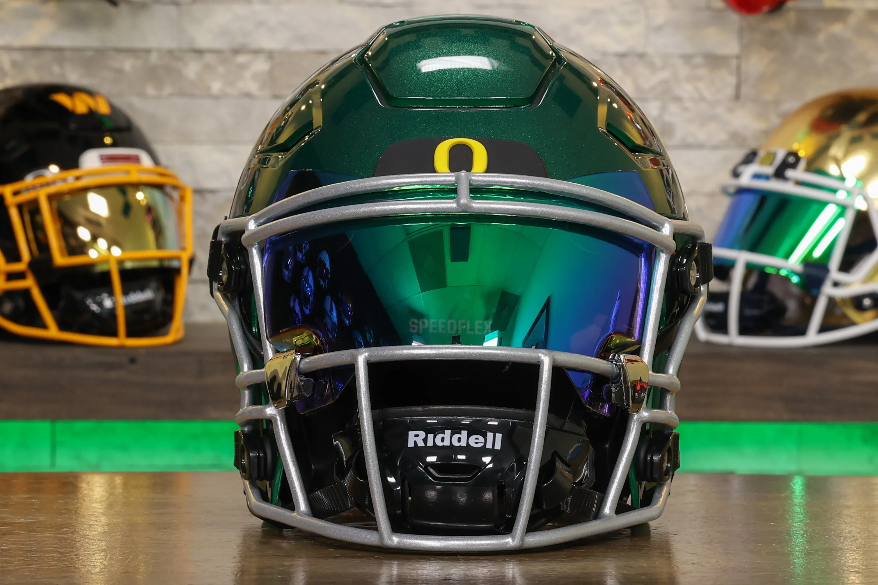 Oregon Ducks Riddell SpeedFlex Helmet - GG Edition 02530
